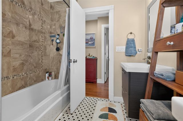 1918 Huge Oaks Street, Houston, TX 77055