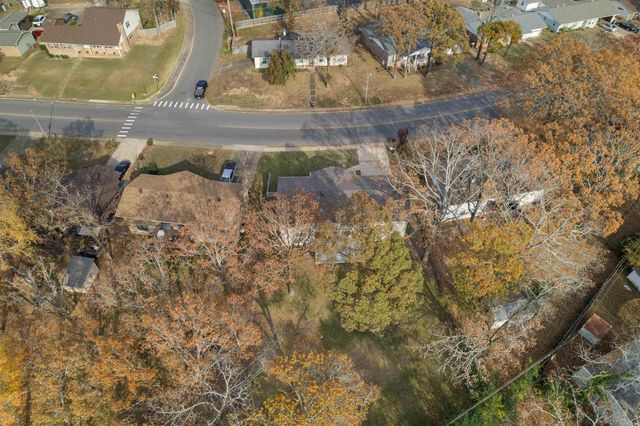 2200 Osage, North Little Rock, AR 72116