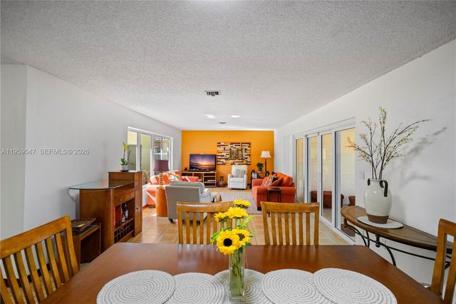 6331 SW 62nd Ter, South Miami, FL 33143