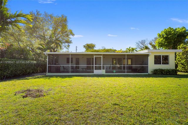 6331 SW 62nd Ter, South Miami, FL 33143