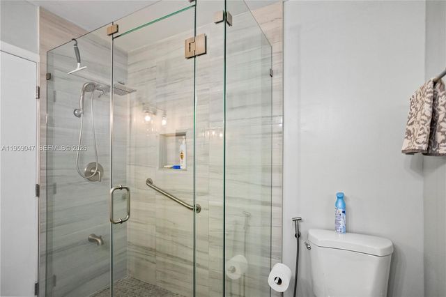 6331 SW 62nd Ter, South Miami, FL 33143