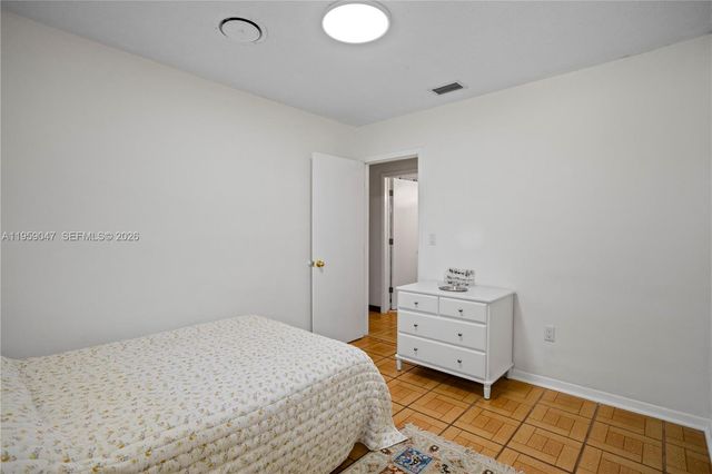 6331 SW 62nd Ter, South Miami, FL 33143