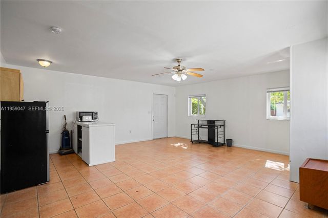 6331 SW 62nd Ter, South Miami, FL 33143