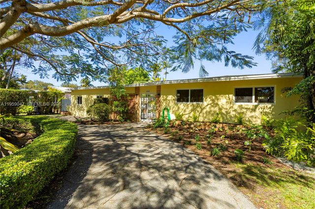 6331 SW 62nd Ter, South Miami, FL 33143