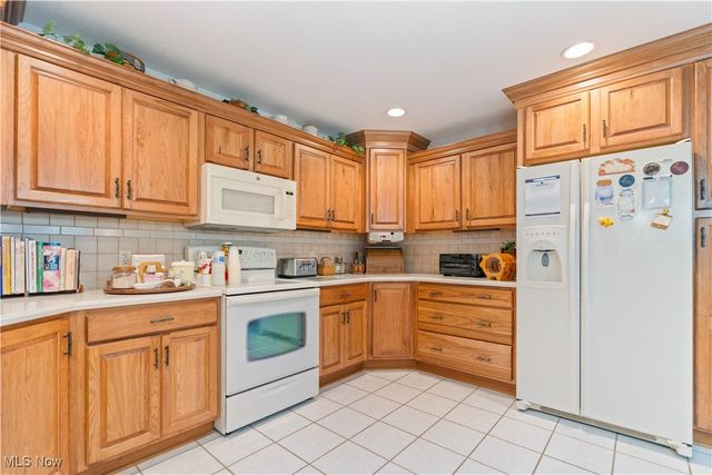 8028 Clifton Court Circle NW, Massillon, OH 44646