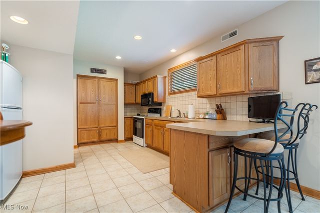 8028 Clifton Court Circle NW, Massillon, OH 44646