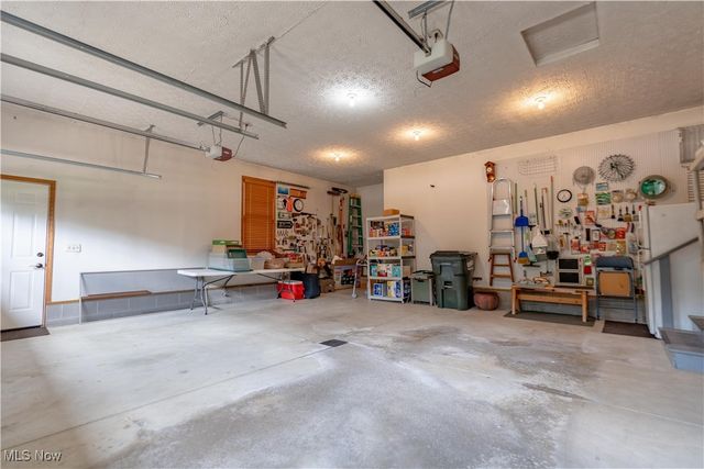 8028 Clifton Court Circle NW, Massillon, OH 44646