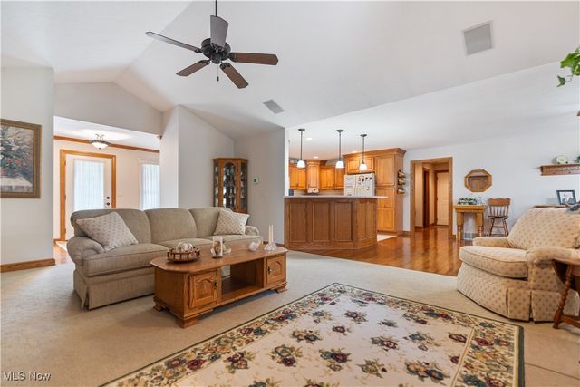 8028 Clifton Court Circle NW, Massillon, OH 44646