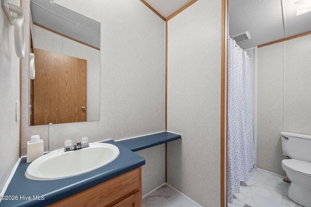 105 Crews Lane, Hubert, NC 28539