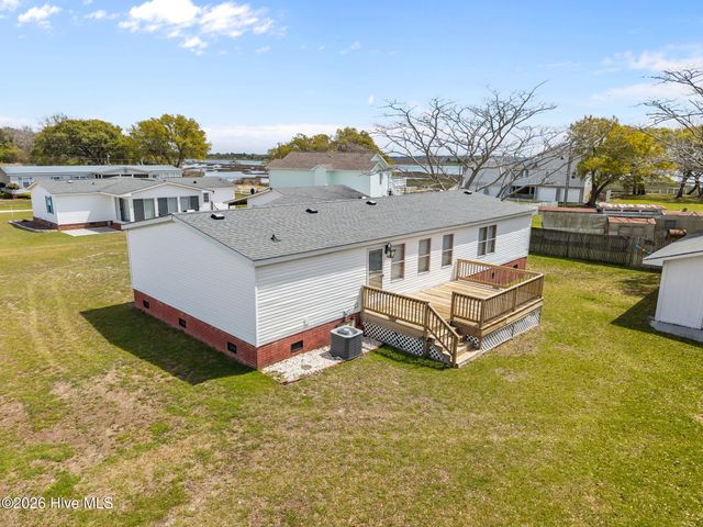 105 Crews Lane, Hubert, NC 28539