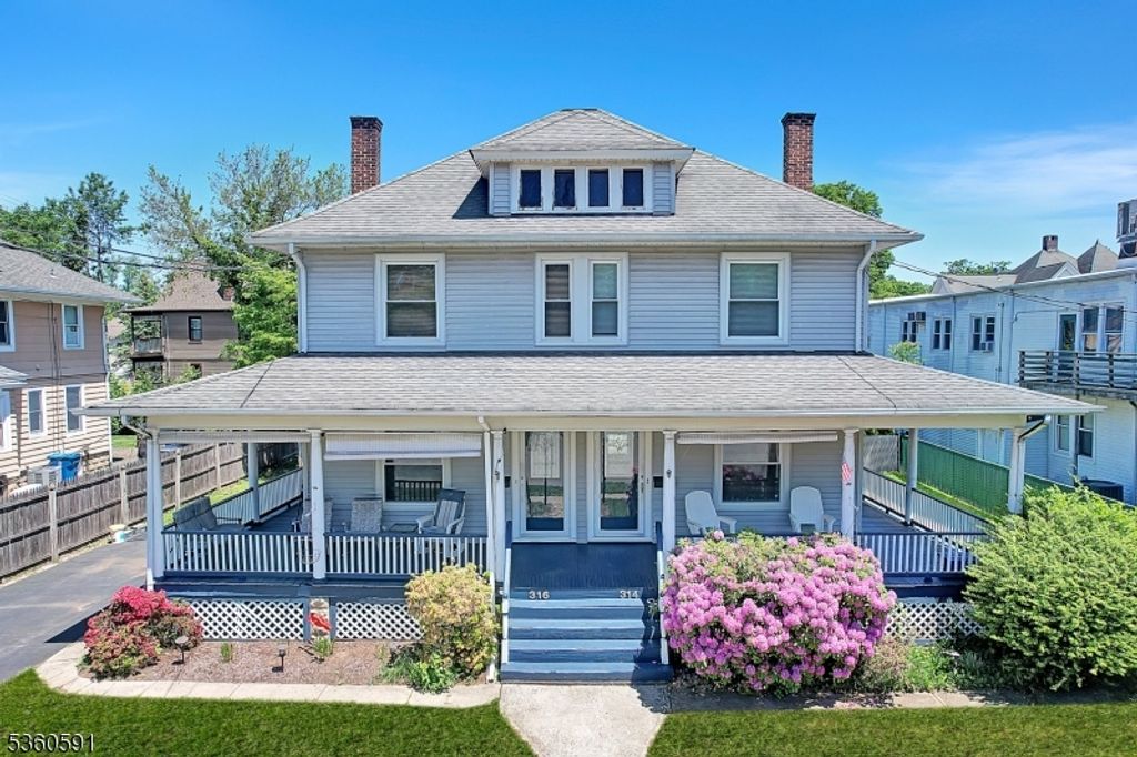 314 Park Pl, Dunellen Boro, NJ 08812