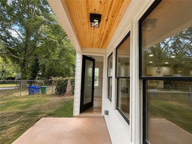 2510 Eastwood Drive, Decatur, GA 30032