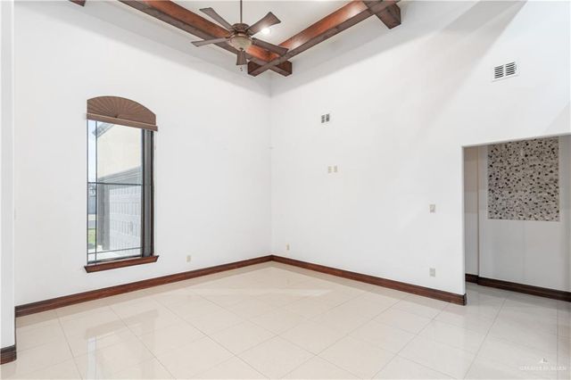 3804 Burr Drive, Edinburg, TX 78542