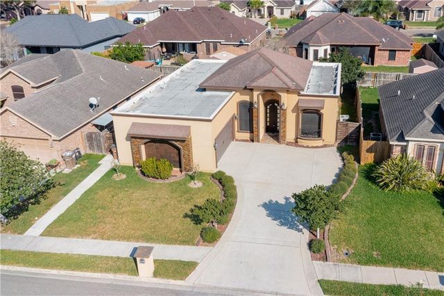 3804 Burr Drive, Edinburg, TX 78542