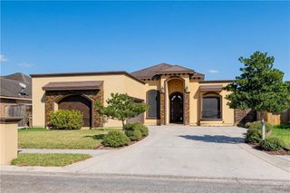 3804 Burr Drive, Edinburg, TX 78542
