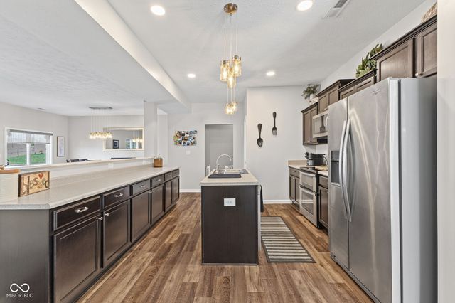 6214 Clary Lane, Greenwood, IN 46143