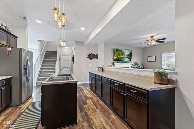 6214 Clary Lane, Greenwood, IN 46143