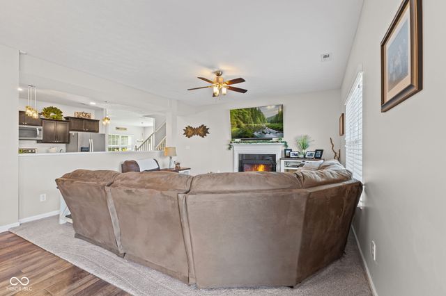 6214 Clary Lane, Greenwood, IN 46143