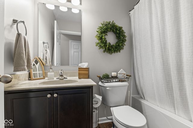 6214 Clary Lane, Greenwood, IN 46143