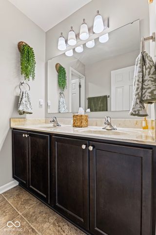 6214 Clary Lane, Greenwood, IN 46143