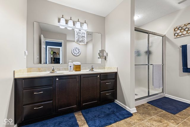 6214 Clary Lane, Greenwood, IN 46143