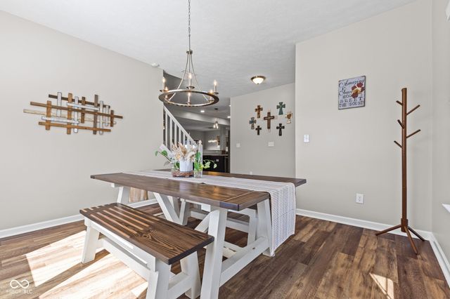 6214 Clary Lane, Greenwood, IN 46143