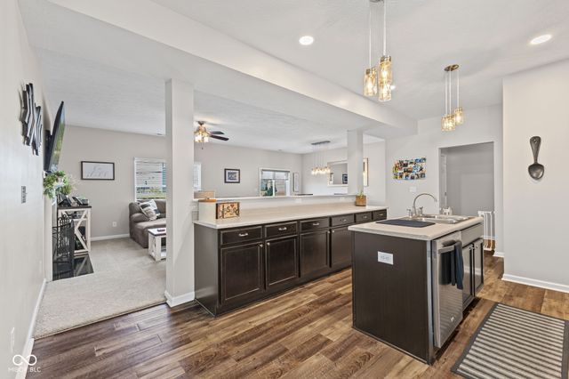 6214 Clary Lane, Greenwood, IN 46143