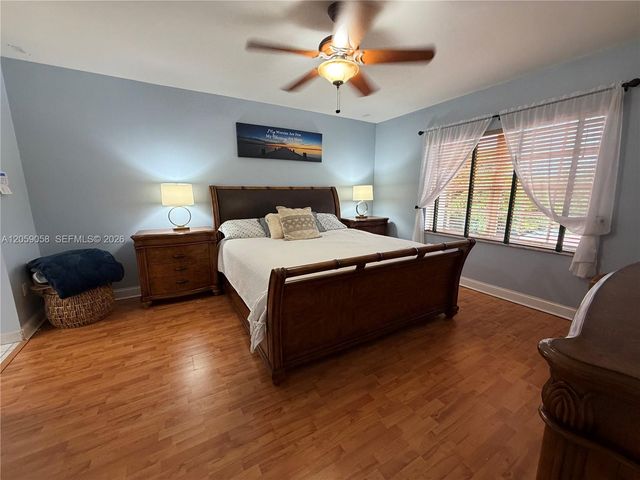 15253 SW 138th Ter, Miami, FL 33196
