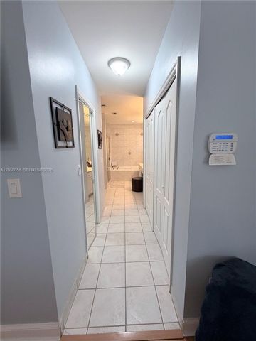 15253 SW 138th Ter, Miami, FL 33196