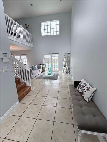 15253 SW 138th Ter, Miami, FL 33196