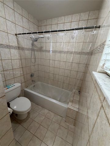 15253 SW 138th Ter, Miami, FL 33196