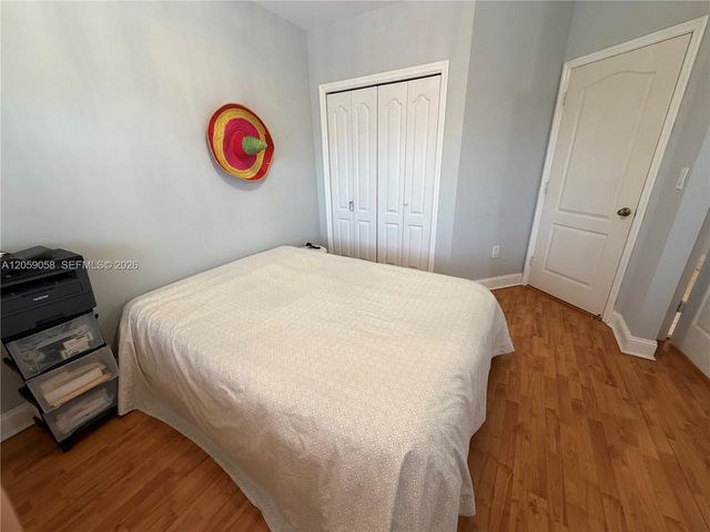15253 SW 138th Ter, Miami, FL 33196