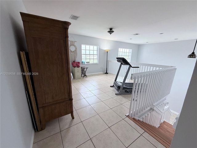 15253 SW 138th Ter, Miami, FL 33196