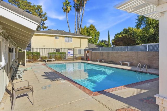 757 Warring Drive 4, San Jose, CA 95123