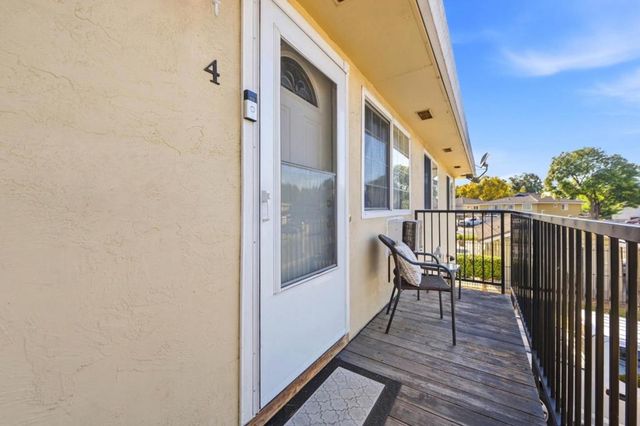 757 Warring Drive 4, San Jose, CA 95123