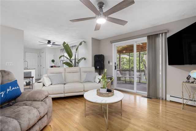 35 Gianna Drive, Cranston, RI 02921