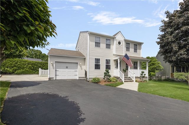 35 Gianna Drive, Cranston, RI 02921