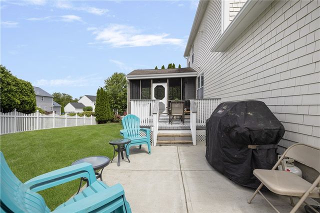 35 Gianna Drive, Cranston, RI 02921
