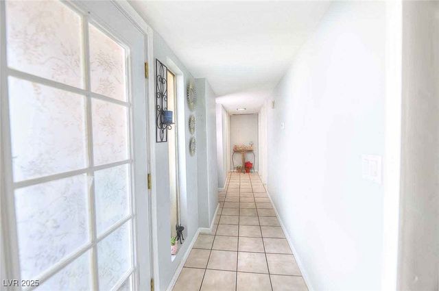 3709 El Conlon Avenue, Las Vegas, NV 89102