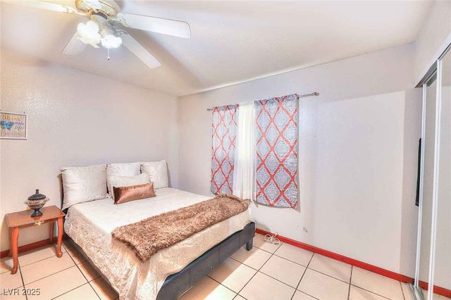 3709 El Conlon Avenue, Las Vegas, NV 89102