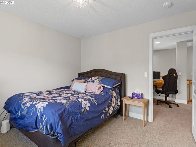 2009 Ne 157TH St, Vancouver, WA 98686