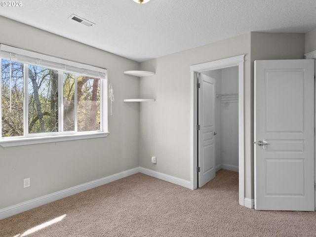 2009 Ne 157TH St, Vancouver, WA 98686