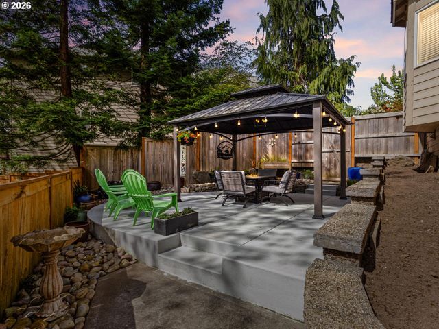 2009 Ne 157TH St, Vancouver, WA 98686