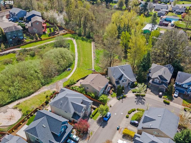 2009 Ne 157TH St, Vancouver, WA 98686