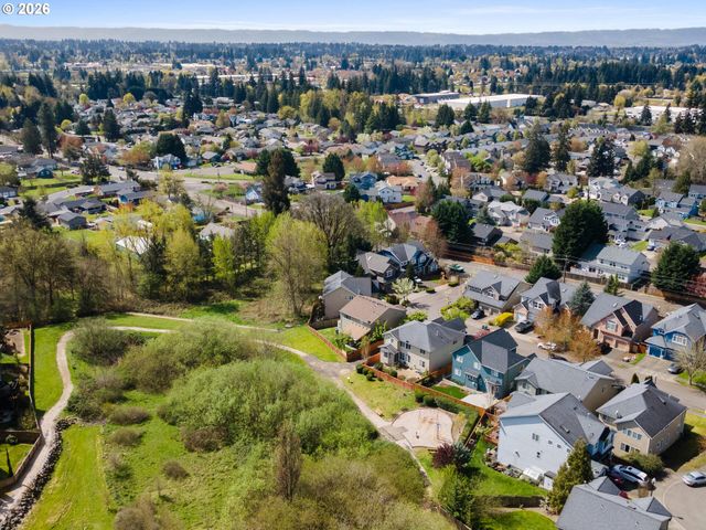 2009 Ne 157TH St, Vancouver, WA 98686