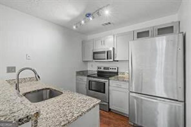 2034 River Heights Walk SE, Marietta, GA 30067