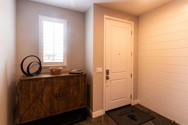 1109 Hibiscus Way, Oceanside, CA 92054