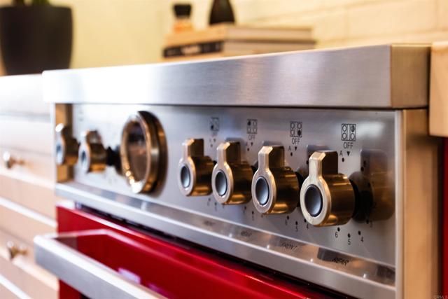 1109 Hibiscus Way, Oceanside, CA 92054