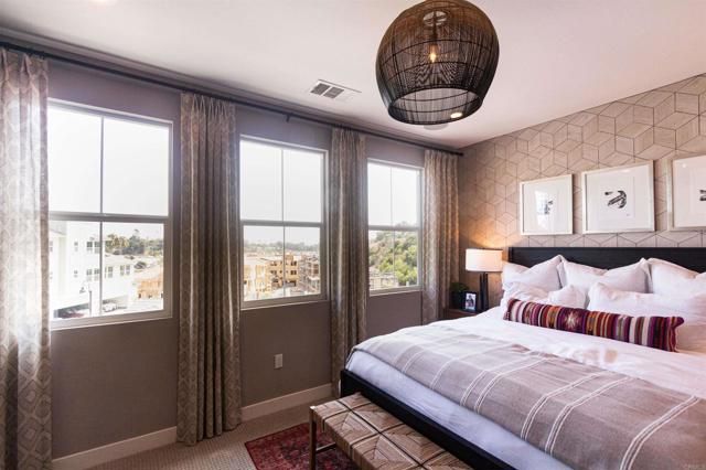 1109 Hibiscus Way, Oceanside, CA 92054