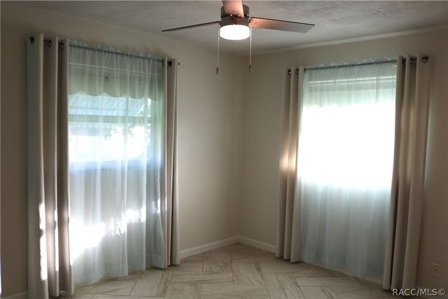 31 Regina Boulevard, Beverly Hills, FL 34465